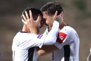 Πάφος - Απόλλων: Προβάδισμα πρόκρισης με τα... πρώτα για Πέπε-Δημητρίου!