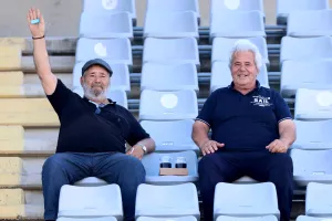 Ο κόσμος στο "Στ. Κυριακίδης" (φωτορεπορτάζ)