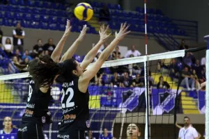 Νταμπλ για την Ολυμπιάδα Νεάπολης/ Δικό της και το κύπελλο