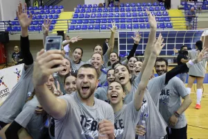 Νταμπλ για την Ολυμπιάδα Νεάπολης/ Δικό της και το κύπελλο