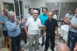 Έσβησαν τα κεράκια για τα 93χρονα του Διγενή Μόρφου (φώτος)