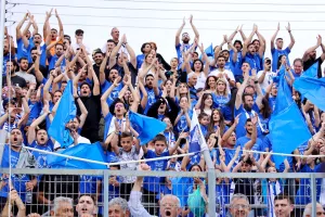 Έχει κόσμο...