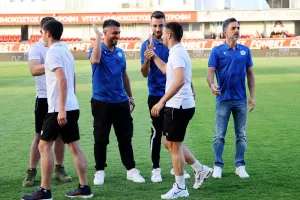 Βράβευση και χειροκρότημα για τους νεαρούς πρωταθλητές! (φώτος)