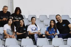 Απόλλων-ΑΕΛ: Την "καθάρισε" από το ημίχρονο! (Φώτος)