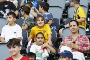 ΑΕΛ- Νέα Σαλαμίνα: Εννιά γκολ και νικητές οι γηπεδούχοι (Φώτος)