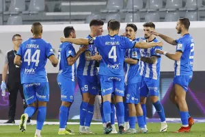 300 χιλιάδες (Ανόρθωση)!
