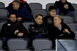 Απόλλων/Σούπερ Deal 