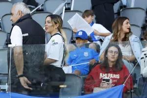 Οι Απoλλωνίστες στο "Άλφαμεγα" (φωτορεπορτάζ)