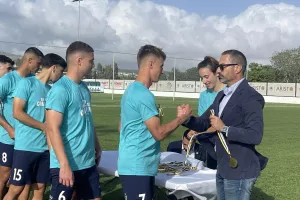 Πάφος Κ19/Η απονομή στους πρωταθλητές! (Φώτος/Βίντεο Kerkida)