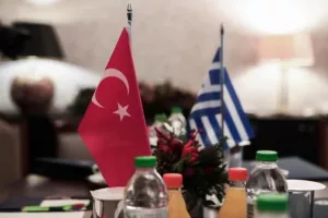 Κρίσιμη εβδομάδα στα ελληνοτουρκικά: «Ραντεβού» για ΜΟΕ και κινήσεις από Αθήνα και Άγκυρα