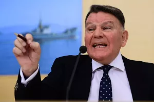 Εξώδικο Ολυμπιακού στην ΕΠΟ: Ζητά πειθαρχική δίωξη στον Αλμέιδα