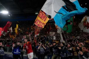 Οπαδός της Ρόμα έκανε τατουάζ τον... προσβλητικό για τη Λάτσιο πανηγυρισμό του Μαντσίνι!