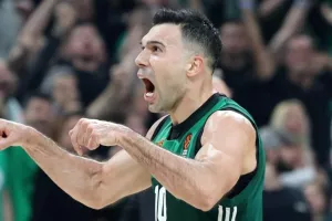 Ψυχωμένος Παναθηναϊκός, απάντησε εμφατικά στη Μακάμπι με one man show του Σλούκα!