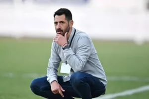 "Σπουδαία νίκη/Έδειξαν αυταπάρνηση οι παίκτες μου"