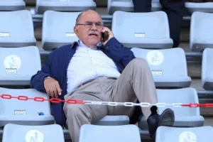 Μιχαηλίδης/"Στέλιος Κυριακίδης"