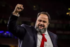 Gazzetta dello Sport: "Μαρινάκης, ο Μπερλουσκόνι της Ελλάδας"