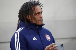 Καρεμπέ: «Ολυμπιακός, ο ένας και μοναδικός»