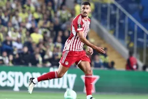A Bola: «Ο Ολυμπιακός δεν έχει αποφασίσει να πληρώσει τη ρήτρα για Κάρμο»