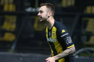 «Στη λίστα της Κάντιθ ο Λορέν Μορόν, δεν ενθουσιάζεται με την ιδέα ο παίκτης»