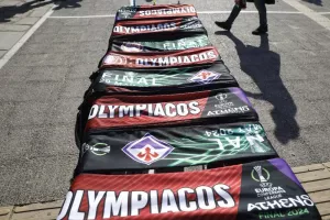 Στο ΣΕΦ και το «Γ. Καραϊσκάκης» χιλιάδες φίλοι του Ολυμπιακού ώστε να μεταβούν στην OPAP Arena!