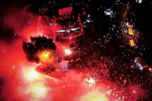 Mεθυσμένη πολιτεία (ΑΠΟΕΛ)