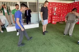 Ιωάννης και Μάριος έπαιξαν μπαλίτσα και... πρόσφεραν χαμόγελα! (Φώτος/Βίντεο)