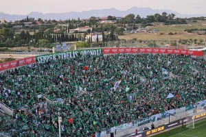Ατμόσφαιρα από τους Ομονοιάτες! (Βίντεο/Φώτος Kerkida)