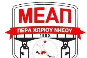 Ανοίγει τις πόρτες σε όλους που θέλουν να βοηθήσουν