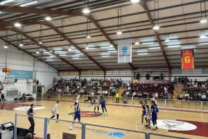 Νικητής ο Κεραυνός και μία νίκη... μακριά από τον τελικό!