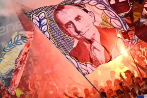 Πορτοκαλί για Γεώργιο Πούλια: "Κλίνουμε ευλαβικά το γόνυ, μπροστά στον Πατέρα μας"