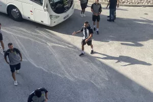Η άφιξη της ΑΕΚ (φώτος kerkida)