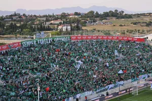 Ατμόσφαιρα από τους Ομονοιάτες! (Βίντεο/Φώτος Kerkida)