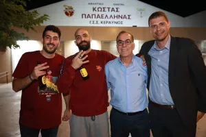 Έτσι... το γιόρτασαν οι Πρωταθλητές! (Φώτος)