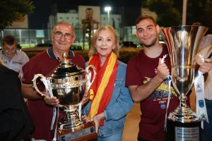 Έτσι... το γιόρτασαν οι Πρωταθλητές! (Φώτος)