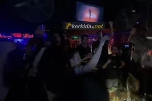 (ΒΙΝΤΕΟ Kerkida) We Are the Champions και... ΜΟΝΟ ΑΠΟΕΛ!