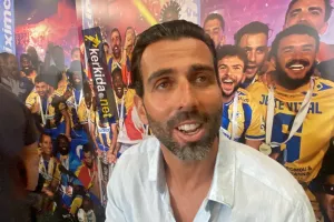 (BINTEO Kerkida) Κρέσπο/"Ευτυχισμένος για το ΑΠΟΕΛ- Το άξιζε ο ΠΑΟΚ"