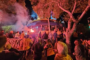 (ΒΙΝΤΕΟ/Φώτος Kerkida-UPD) ΧΑΜΟΣ... στον εξώστη