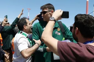 ΠΑΝΩ από 20.000 για να υποδεχτούν την αποστολή του ΠΑΟ (Βίντεο/Φώτος)