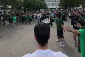 Χαμός στην Αθήνα από... τρελαμένους οπαδούς του Παναθηναϊκού! (βίντεο/φώτος)