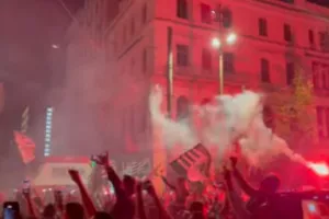 Χαμός στην Αθήνα από... τρελαμένους οπαδούς του Παναθηναϊκού! (βίντεο/φώτος)