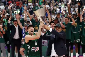(ΒΙΝΤΕΟ CB -Kerkida) Η στιγμή της απονομής στον Παναθηναϊκό!