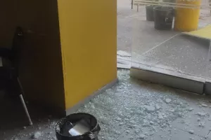 (Φώτος) Οι ζημιές στα κλειστά γήπεδα της ΑΕΛ και του Απόλλωνα- Ενημέρωση από Αστυνομία