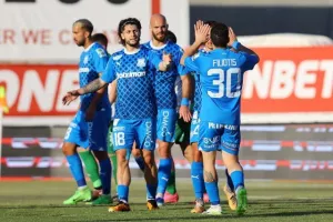 ΑΕΖ-Απόλλων: Άνετη νίκη με πέντε γκολ (φωτορεπορτάζ)