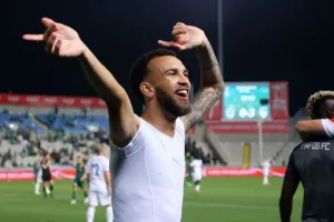 Η ιστορική απονομή της Πάφος FC (Βίντεο Kerkida)
