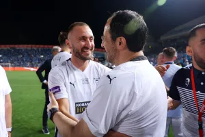 ΜΕΣΑ... ο ΠτΔ!