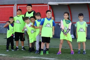 ΑΕΖ-Απόλλων: Άνετη νίκη με πέντε γκολ (φωτορεπορτάζ)