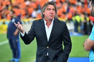 ΑΠΟΕΛ - ΑΕΚ: Το πρωτάθλημα... βάφτηκε γαλαζοκίτρινο για 29η φορά! (Φώτος)