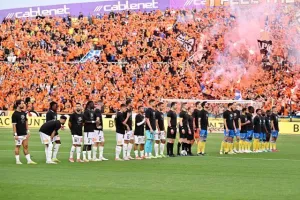 ΑΠΟΕΛ - ΑΕΚ: Το πρωτάθλημα... βάφτηκε γαλαζοκίτρινο για 29η φορά! (Φώτος)