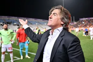 ΑΠΟΕΛ - ΑΕΚ: Το πρωτάθλημα... βάφτηκε γαλαζοκίτρινο για 29η φορά! (Φώτος)