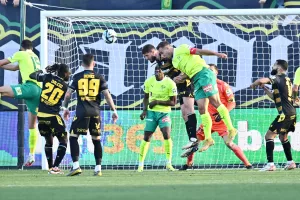 Μετά το 18-19 η μείωση στα γκολ του πρωταθλητή, παραμένει 